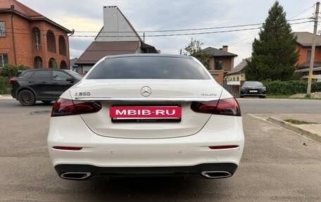 Mercedes-Benz E-Класс, 2022 год, 5 980 000 рублей, 4 фотография
