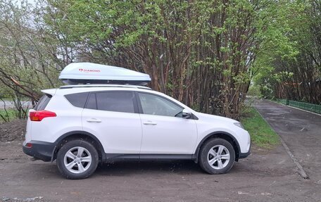Toyota RAV4, 2012 год, 1 800 000 рублей, 2 фотография