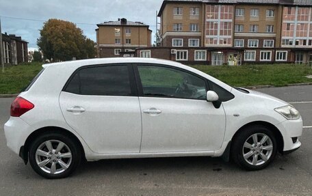 Toyota Auris II, 2008 год, 645 000 рублей, 3 фотография