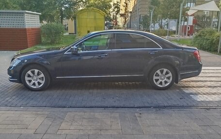 Mercedes-Benz S-Класс, 2012 год, 1 890 000 рублей, 4 фотография