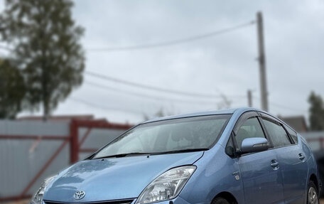 Toyota Prius, 2008 год, 690 000 рублей, 5 фотография