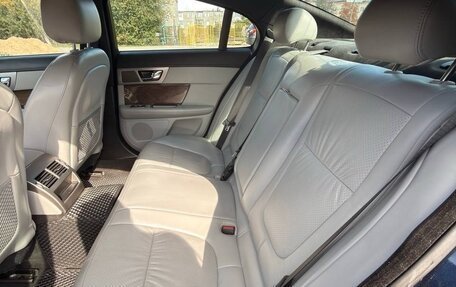 Jaguar XF I рестайлинг, 2009 год, 2 100 000 рублей, 18 фотография