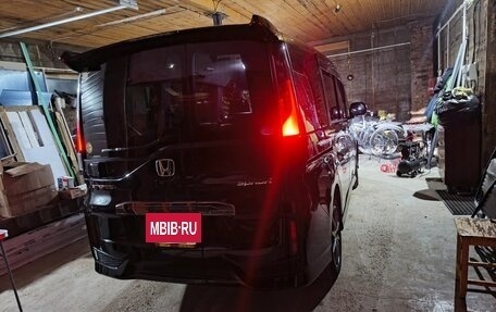 Honda Stepwgn IV, 2020 год, 2 820 000 рублей, 13 фотография