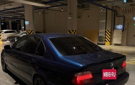 BMW 5 серия, 2000 год, 890 000 рублей, 25 фотография