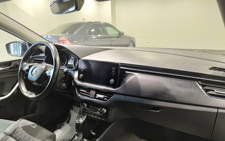Skoda Rapid II, 2021 год, 1 545 000 рублей, 11 фотография