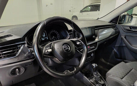 Skoda Rapid II, 2021 год, 1 545 000 рублей, 16 фотография