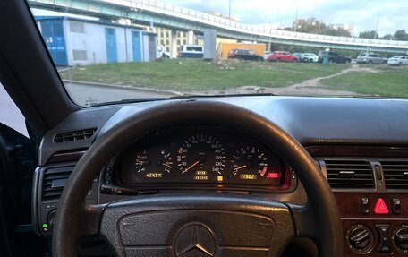 Mercedes-Benz E-Класс, 1996 год, 320 000 рублей, 13 фотография