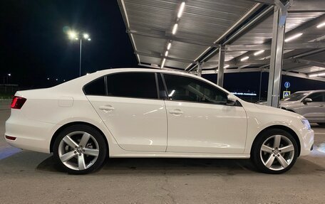 Volkswagen Jetta VI, 2012 год, 1 045 000 рублей, 4 фотография