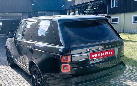 Land Rover Range Rover IV рестайлинг, 2018 год, 7 800 000 рублей, 4 фотография