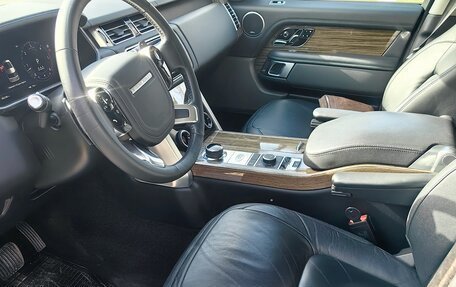 Land Rover Range Rover IV рестайлинг, 2018 год, 7 800 000 рублей, 15 фотография