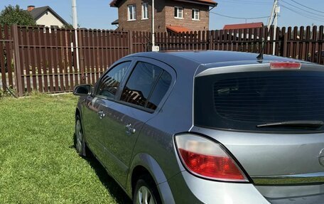 Opel Astra H, 2005 год, 350 000 рублей, 3 фотография