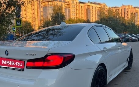BMW 5 серия, 2022 год, 5 400 000 рублей, 5 фотография