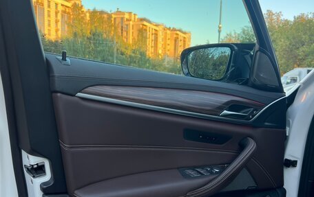 BMW 5 серия, 2022 год, 5 400 000 рублей, 11 фотография