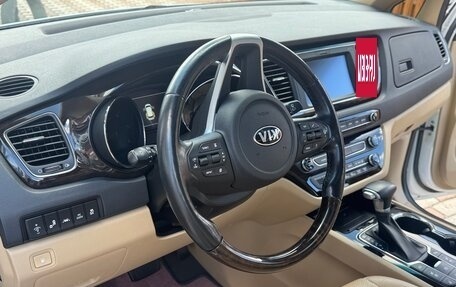 KIA Carnival III, 2019 год, 3 150 000 рублей, 6 фотография