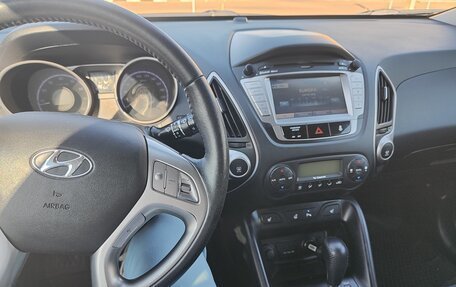 Hyundai ix35 I рестайлинг, 2012 год, 1 700 000 рублей, 17 фотография