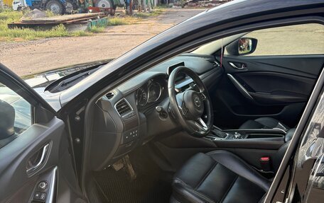 Mazda 6, 2017 год, 2 000 000 рублей, 5 фотография