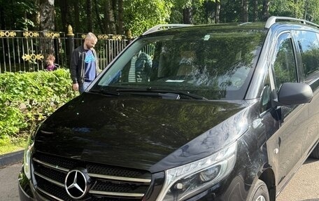 Mercedes-Benz Vito, 2017 год, 3 400 000 рублей, 2 фотография