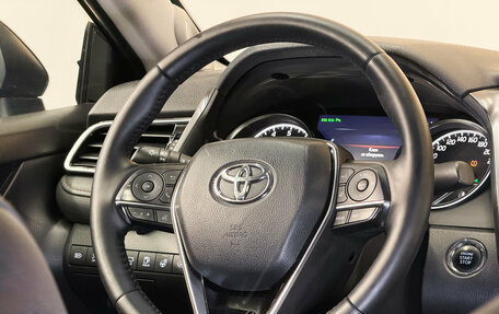 Toyota Camry, 2020 год, 3 200 000 рублей, 8 фотография