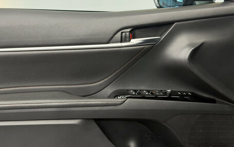 Toyota Camry, 2020 год, 3 200 000 рублей, 13 фотография
