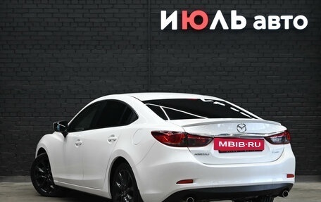 Mazda 6, 2017 год, 1 900 000 рублей, 4 фотография