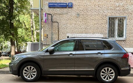 Volkswagen Tiguan II, 2022 год, 2 500 000 рублей, 5 фотография
