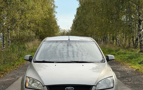Ford Focus II рестайлинг, 2006 год, 250 000 рублей, 1 фотография