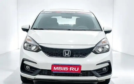 Honda Fit, 2023 год, 984 600 рублей, 2 фотография