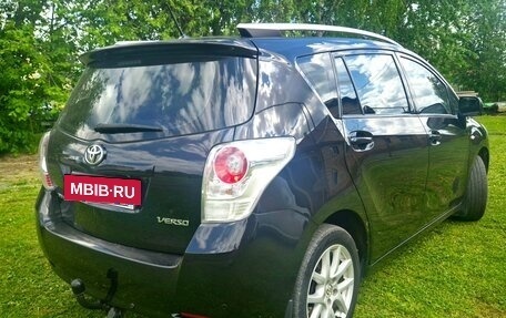 Toyota Verso I, 2012 год, 1 150 000 рублей, 5 фотография