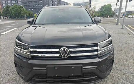 Volkswagen Tharu, 2023 год, 1 530 020 рублей, 3 фотография