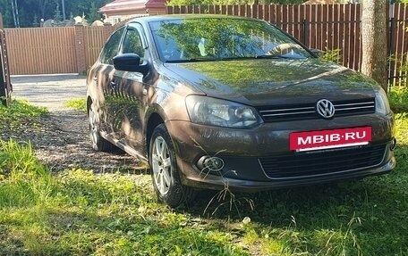 Volkswagen Polo VI (EU Market), 2014 год, 850 000 рублей, 2 фотография