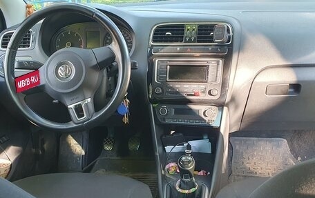 Volkswagen Polo VI (EU Market), 2014 год, 850 000 рублей, 11 фотография