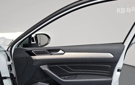 Volkswagen Passat B8 рестайлинг, 2022 год, 2 280 020 рублей, 10 фотография