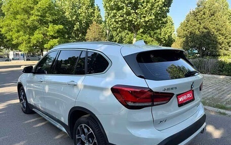 BMW X1, 2022 год, 1 640 000 рублей, 6 фотография
