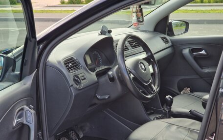 Volkswagen Polo VI (EU Market), 2018 год, 1 100 000 рублей, 20 фотография