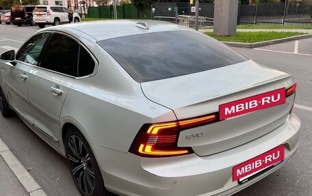 Volvo S90 II рестайлинг, 2020 год, 3 800 000 рублей, 5 фотография