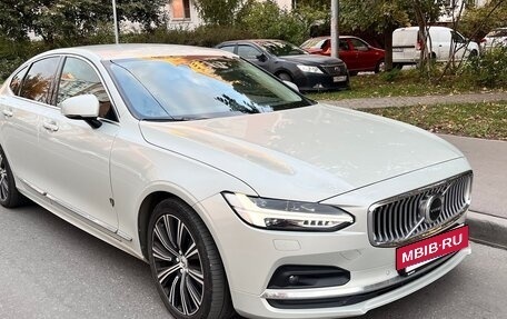 Volvo S90 II рестайлинг, 2020 год, 3 800 000 рублей, 7 фотография