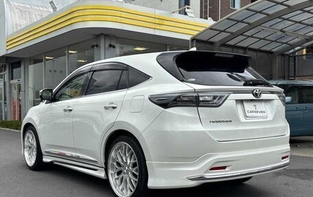 Toyota Harrier, 2017 год, 2 390 000 рублей, 6 фотография