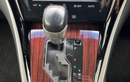 Toyota Harrier, 2017 год, 2 390 000 рублей, 12 фотография