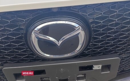 Mazda 3, 2021 год, 2 000 000 рублей, 5 фотография