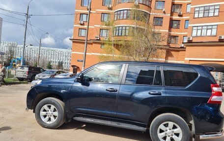 Toyota Land Cruiser Prado 150 рестайлинг 2, 2014 год, 2 780 000 рублей, 2 фотография