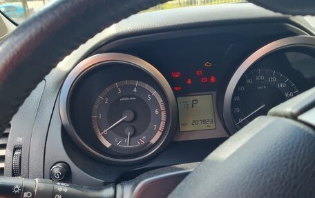 Toyota Land Cruiser Prado 150 рестайлинг 2, 2014 год, 2 780 000 рублей, 11 фотография