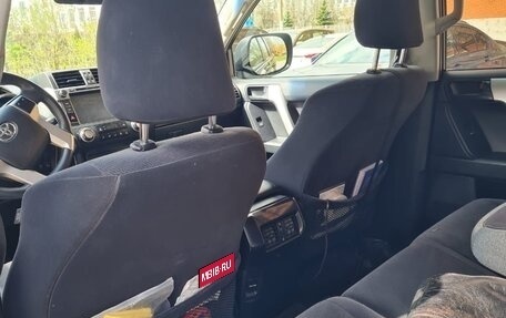 Toyota Land Cruiser Prado 150 рестайлинг 2, 2014 год, 2 780 000 рублей, 8 фотография