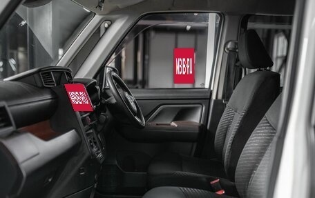 Toyota Roomy I, 2018 год, 999 000 рублей, 9 фотография