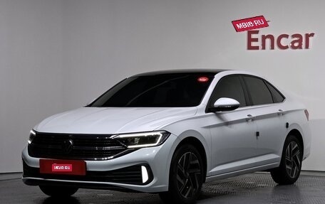 Volkswagen Jetta VII, 2023 год, 1 980 000 рублей, 1 фотография