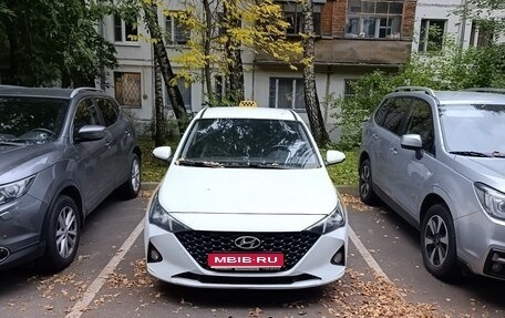 Hyundai Solaris II рестайлинг, 2021 год, 999 999 рублей, 1 фотография