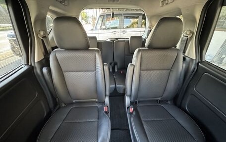 Honda Freed II, 2022 год, 1 350 000 рублей, 23 фотография
