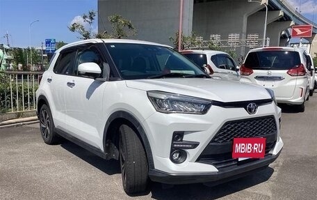 Toyota Raize I, 2022 год, 1 280 000 рублей, 3 фотография