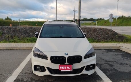 BMW 2 серия Grand Tourer F46 рестайлинг, 2015 год, 1 300 000 рублей, 8 фотография