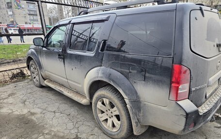 Nissan Pathfinder, 2011 год, 1 200 000 рублей, 10 фотография