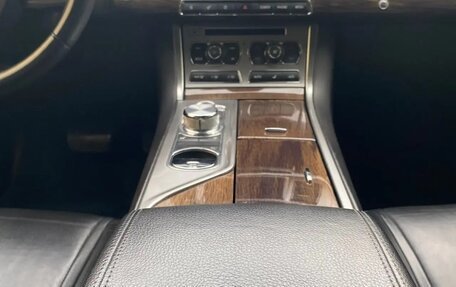 Jaguar XF I рестайлинг, 2012 год, 1 390 000 рублей, 10 фотография
